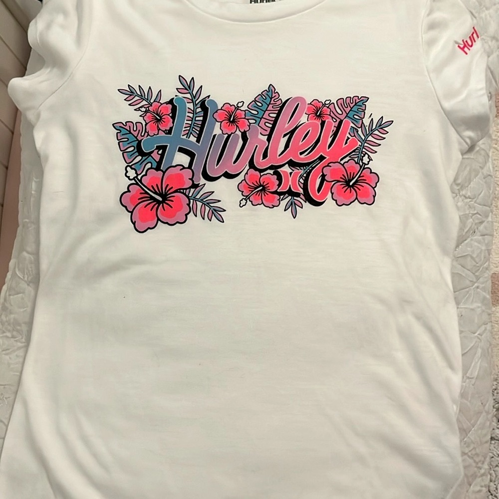 Pink flower Hurley shirt | Size: 8-10 years